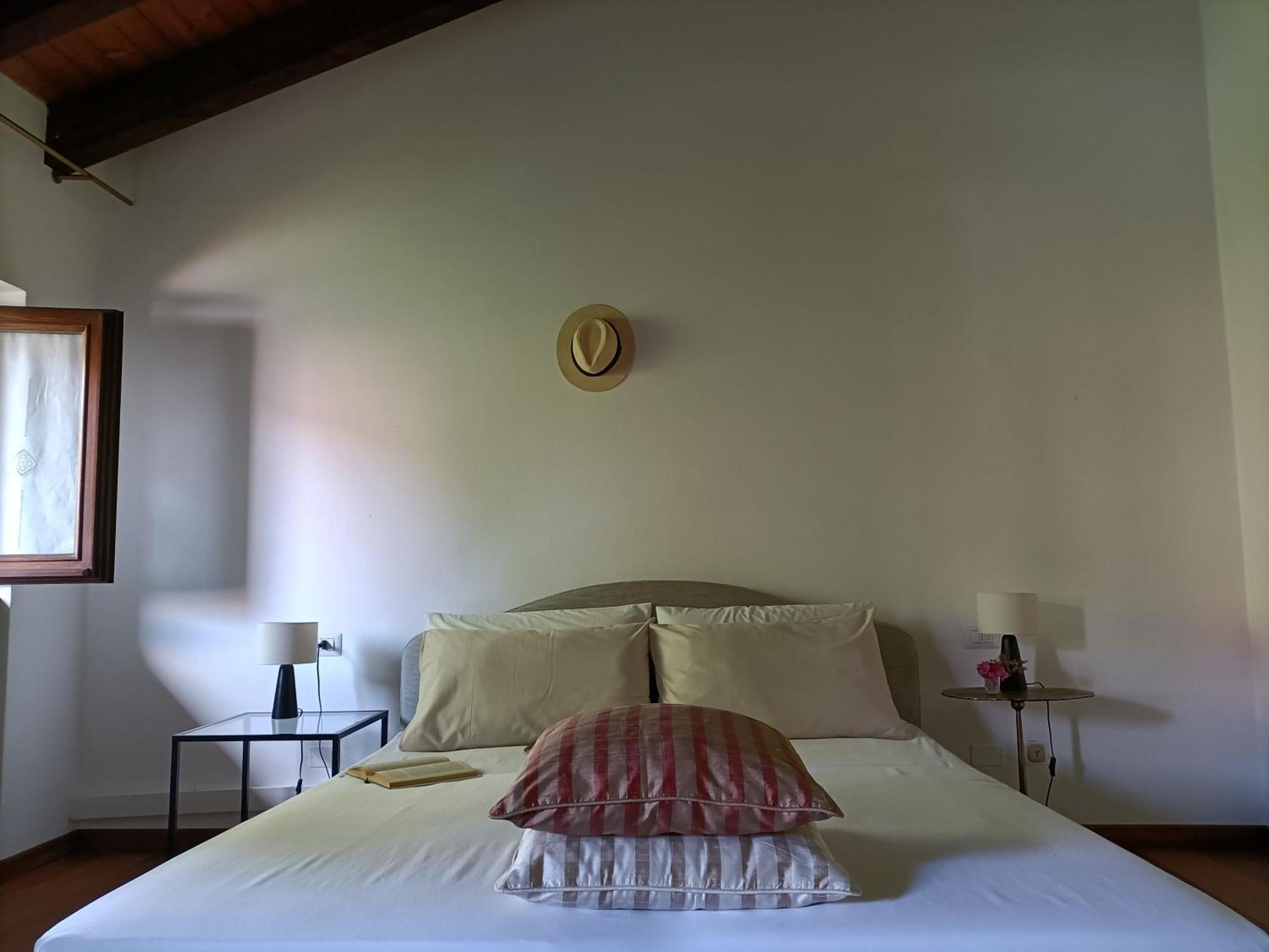 Villa Rustico Viboldone Pokoj fotografie
